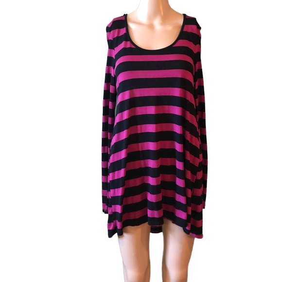 CMM Black & Plum Top - Picture 1 of 7